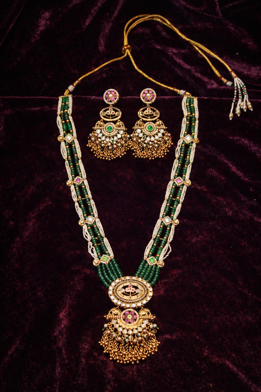 Regal Emerald Beaded Heritage Necklace Set