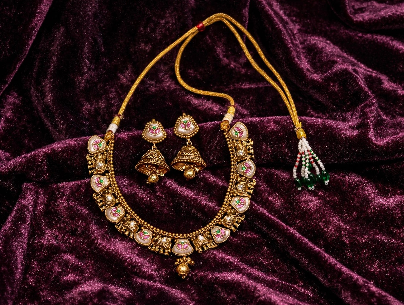 Antique Gold Finish Choker Necklace Set