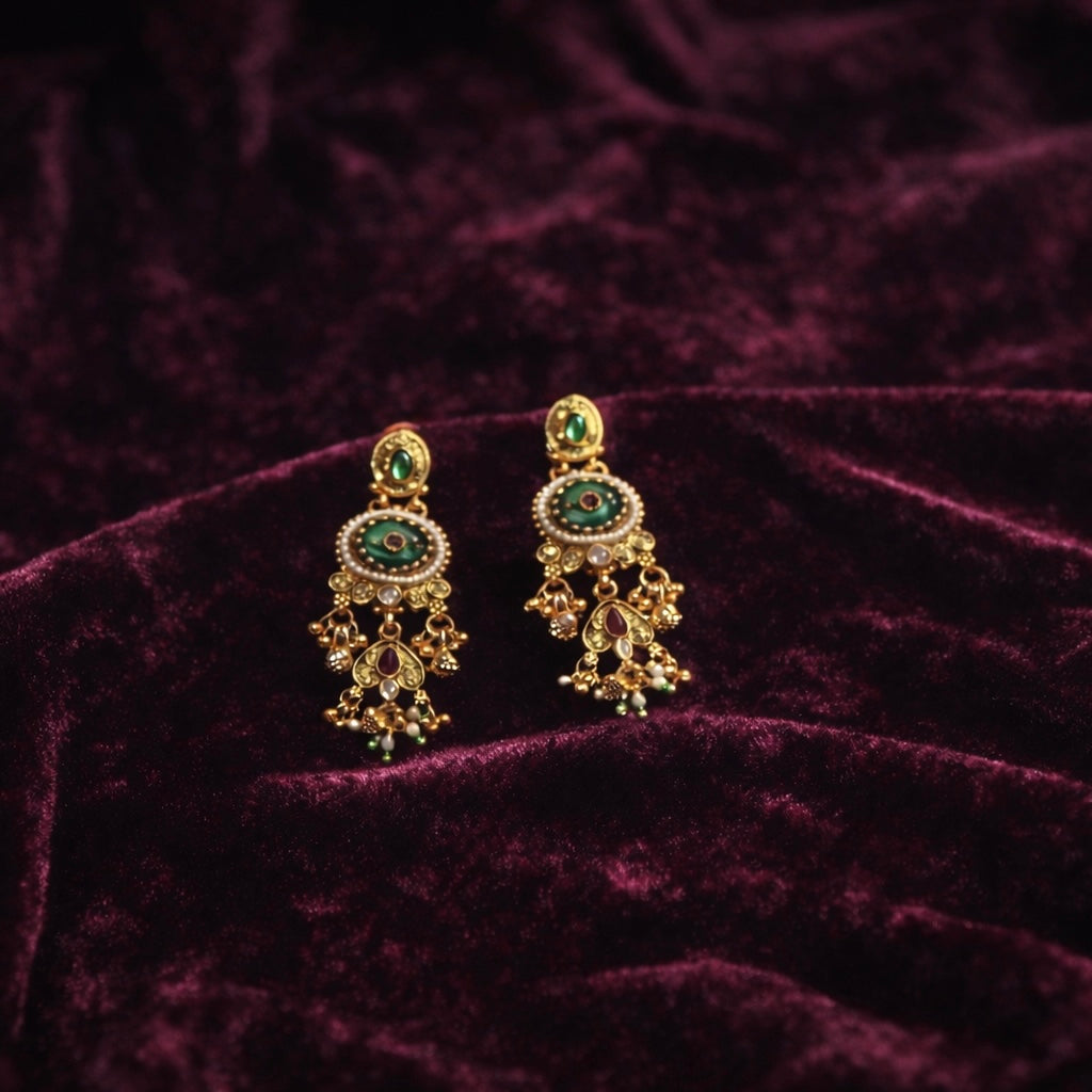 Antique Gold Finish Heritage Necklace Set