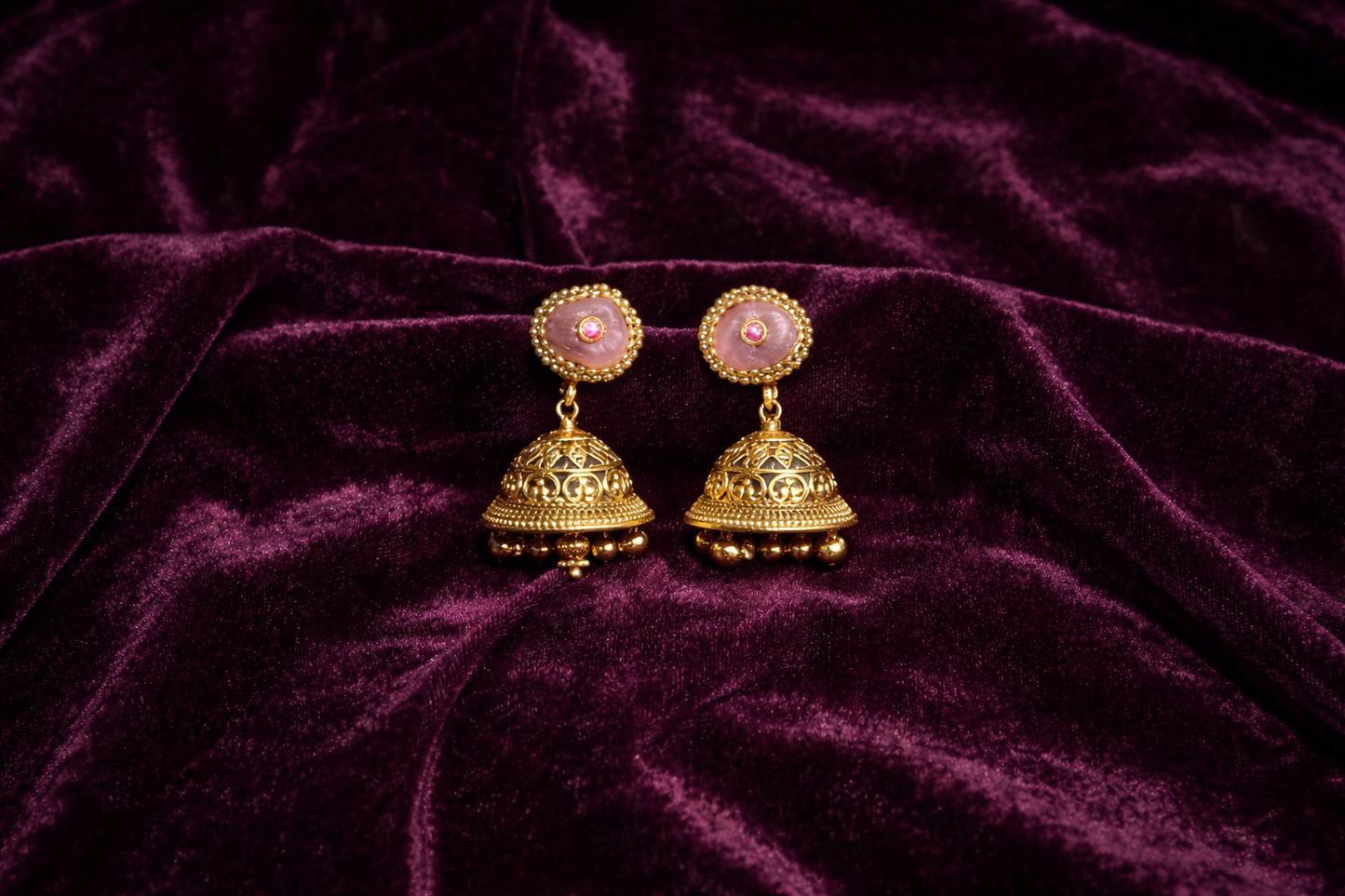 Antique Gold Finish Traditional Necklace Set with Statement Pendant