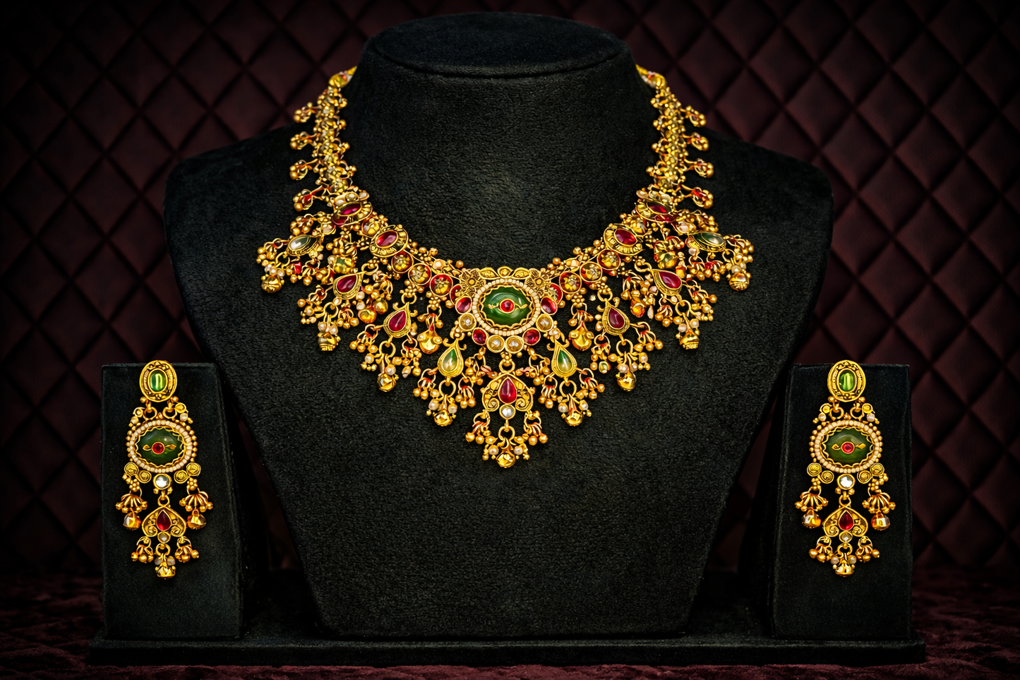 Antique Gold Finish Heritage Necklace Set
