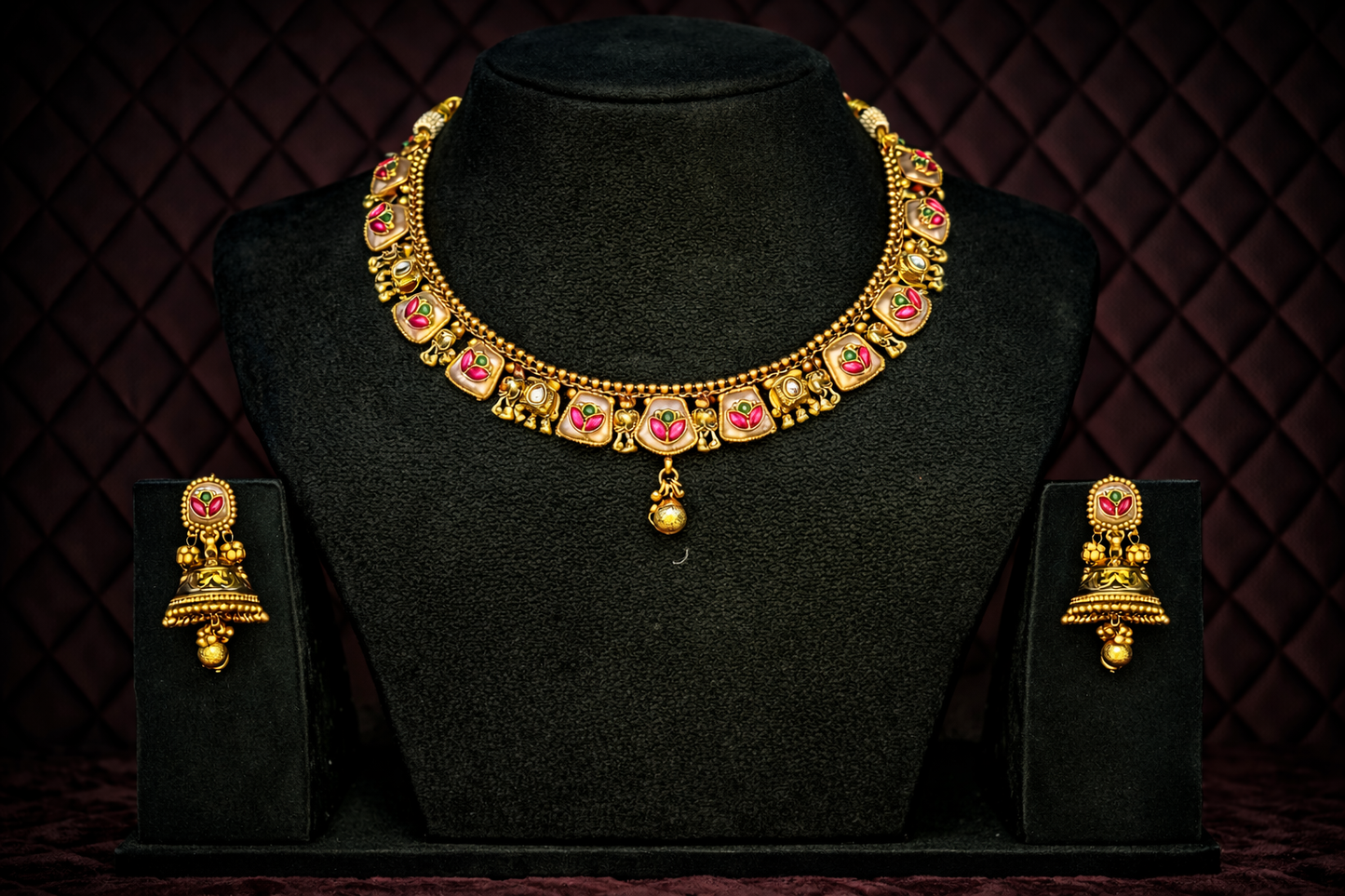 Antique Gold Finish Choker Necklace Set