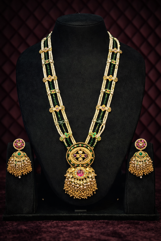 Regal Emerald Beaded Heritage Necklace Set