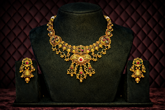 Antique Gold Finish Heritage Necklace Set